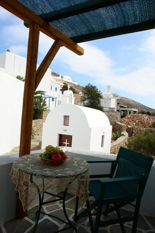 Irene Rooms Folegandros Island Bagian luar foto