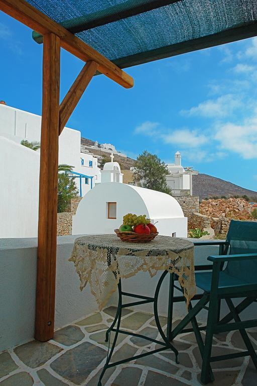 Irene Rooms Folegandros Island Bagian luar foto