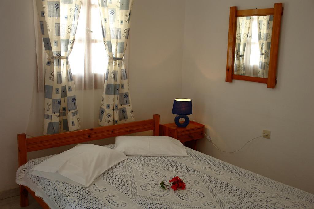 Irene Rooms Folegandros Island Ruang foto
