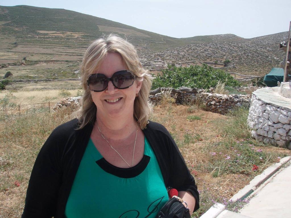 Irene Rooms Folegandros Island Bagian luar foto