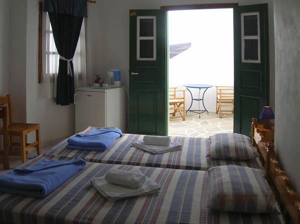 Irene Rooms Folegandros Island Ruang foto
